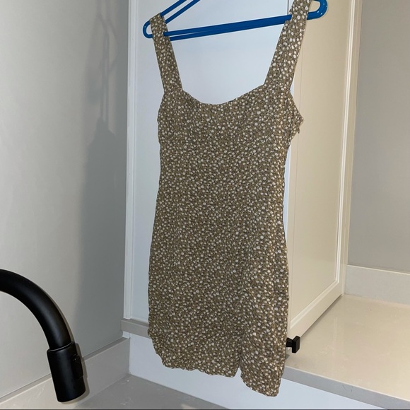 Princess polly floral dress - Picture 4 of 4